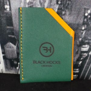 porte-carte-compact-Angel-double-fait-en-cuir-et-entierement-fabrique-a-la-main-black-hocks-creation