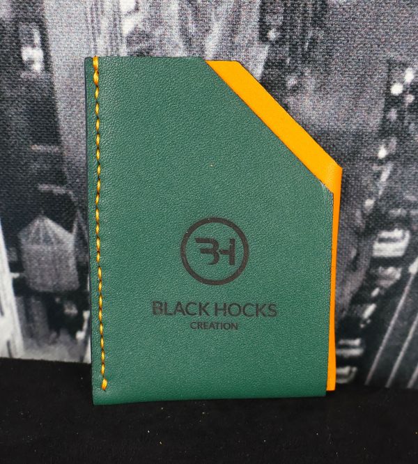 porte-carte-compact-Angel-double-fait-en-cuir-et-entierement-fabrique-a-la-main-black-hocks-creation